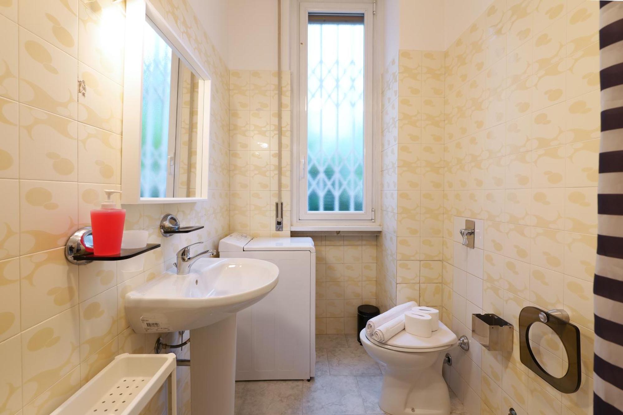 Appartement Primopiano - Brenta à Milan Extérieur photo