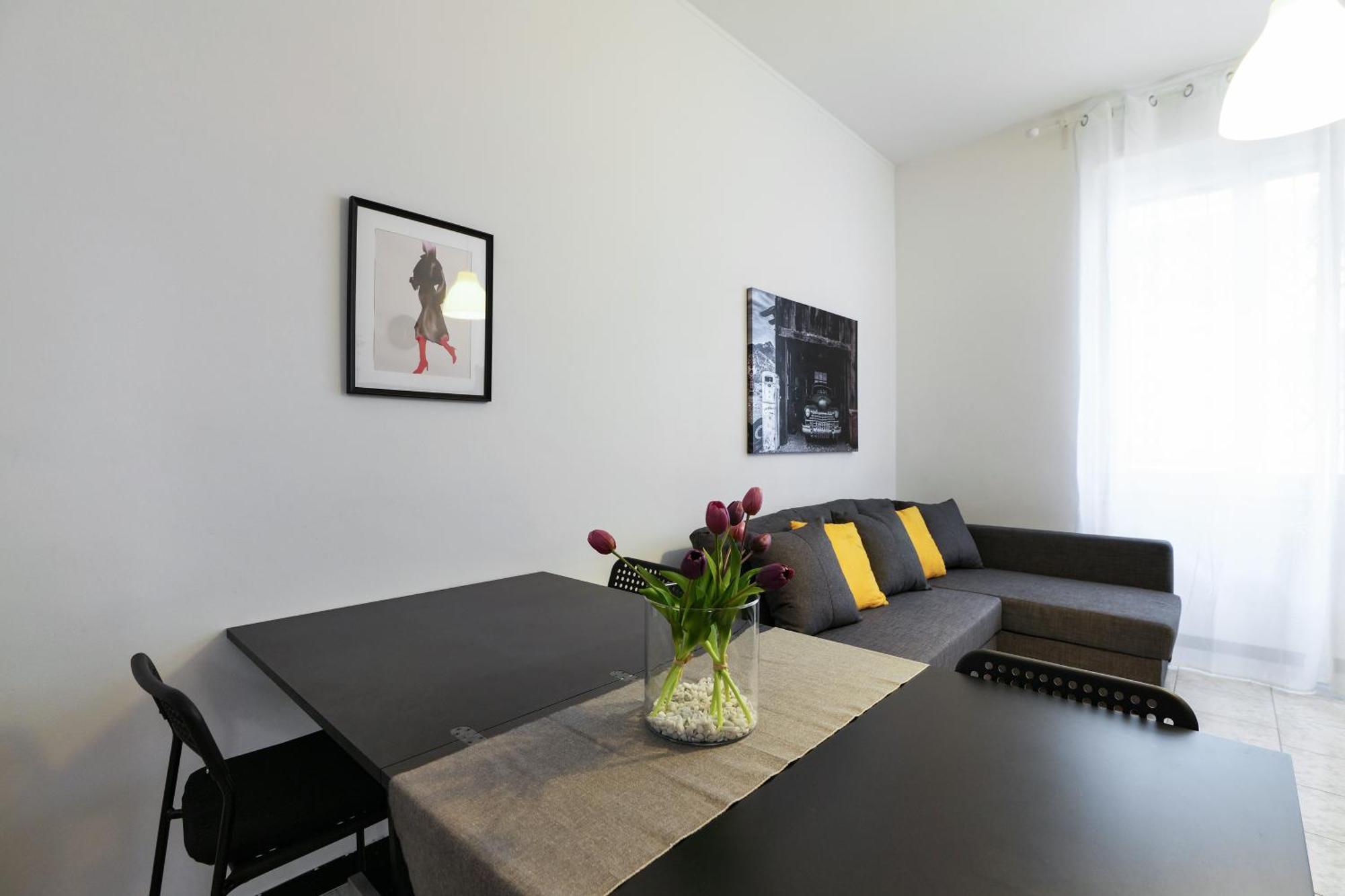 Appartement Primopiano - Brenta à Milan Extérieur photo