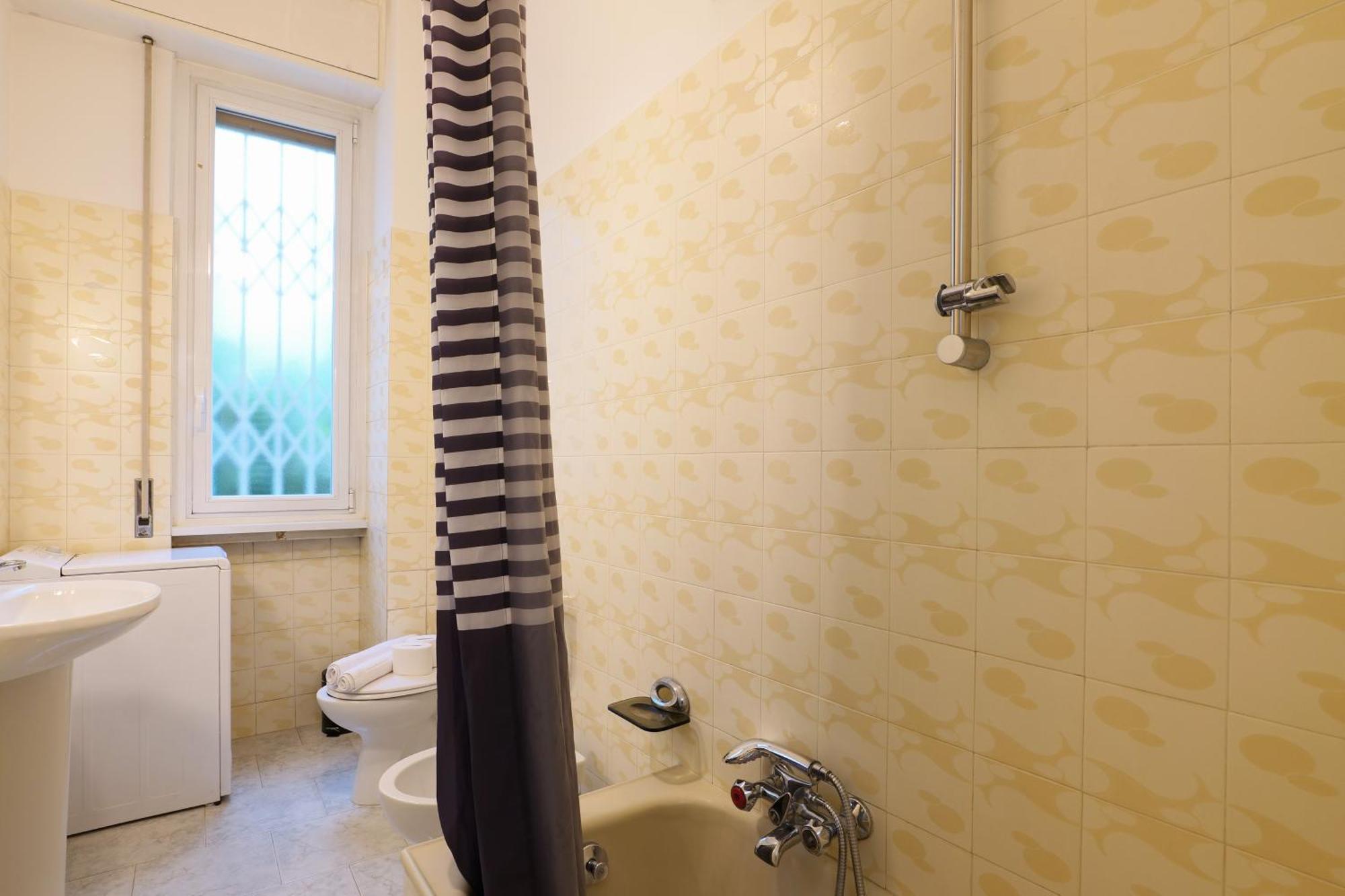 Appartement Primopiano - Brenta à Milan Extérieur photo